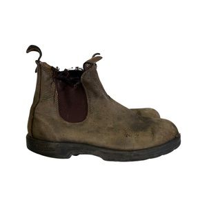Blundstone brown Chelsea boots size 9.5 US 8.5 AUS (MENS)